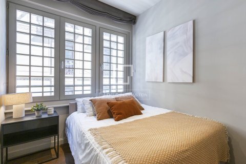 Apartment à vendre à Barcelona, Espagne, 2 chambres, 85 m2 No. 150387 - photo 12