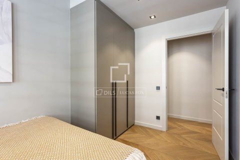 Apartment à vendre à Barcelona, Espagne, 2 chambres, 85 m2 No. 150387 - photo 13