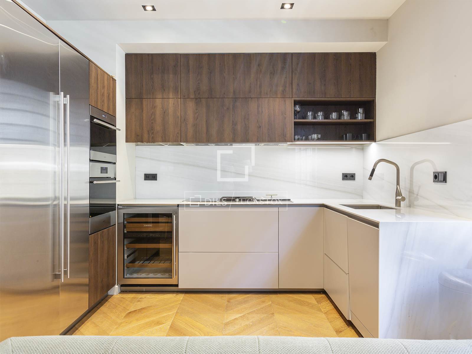 Dzīvoklis Barcelona, Spānijā 2 istabas, 85 m2 Nr. 150387