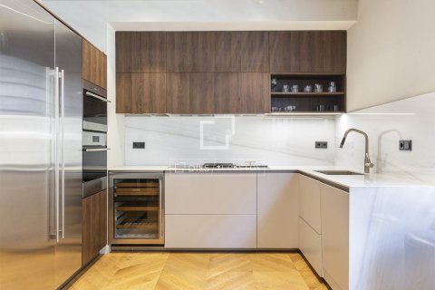 Apartment à vendre à Barcelona, Espagne, 2 chambres, 85 m2 No. 150387 - photo 10