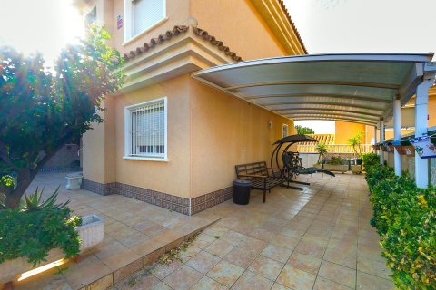 Townhouse zum Verkauf in Los Balcones, Alicante, Spanien 3 Schlafzimmer, 98 m2 Nr. 147425 - Foto 4
