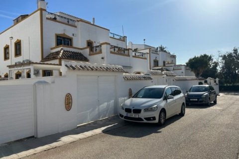 Kaupunkipientalo Alicante, Espanja 3 makuuhuonetta, 82 m2 No. 147424