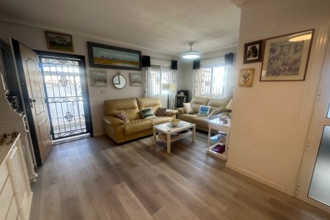 Kaupunkipientalo myytävänä Alicante, Espanja, 3 makuuhuonetta, 82 m2 No. 147424 - kuva 11