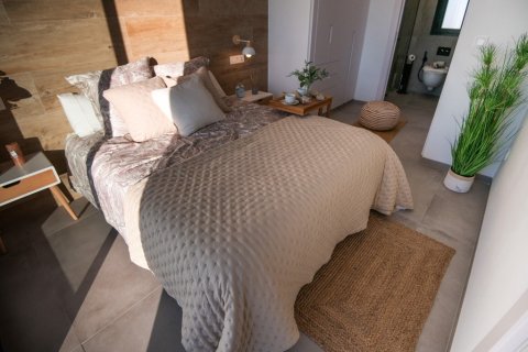 Kaupunkipientalo myytävänä Alicante, Espanja, 3 makuuhuonetta, 220 m2 No. 145103 - kuva 12