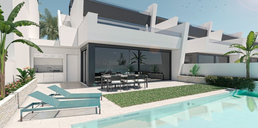 Kaupunkipientalo Alicante, Espanja 3 makuuhuonetta, 220 m2 No. 145103