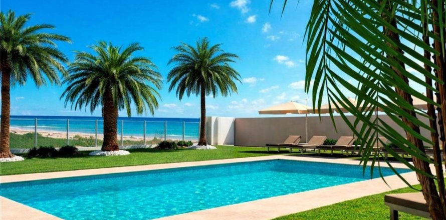 Villa in Moncofa, Castellon, Spain 3 bedrooms, 173 sq.m. No. 180275