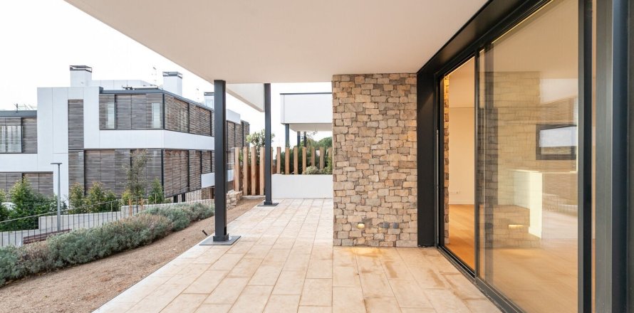 House in Barcelona, Spanien 6 Schlafzimmer, Nr. 141013