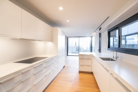 House zum Verkauf in Barcelona, Spanien 6 Schlafzimmer, Nr. 141013 - Foto 9