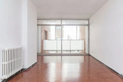 Huoneisto myytävänä Sant Cugat Del Valles, Barcelona, Espanja, 4 makuuhuonetta, No. 141010 - kuva 2