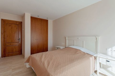 House for sale in Lloret de Mar, Girona, Spain 6 bedrooms,  No. 141014 - photo 25