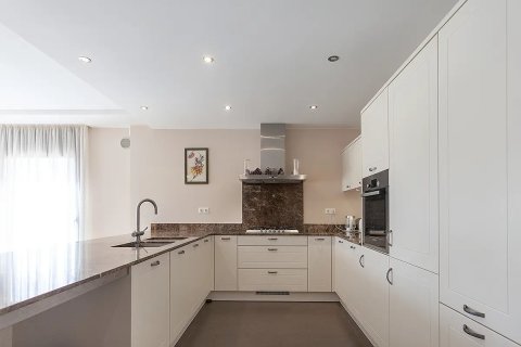 Продажа дома в Льорет-де-Мар, Герона, Испания 6 спален, №141014 - фото 5