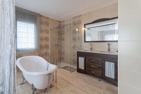 Продажа дома в Льорет-де-Мар, Герона, Испания 6 спален, №141014 - фото 14