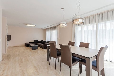 House for sale in Lloret de Mar, Girona, Spain 6 bedrooms,  No. 141014 - photo 6