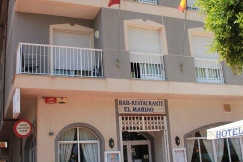 Hotel en Santiago de la Ribera, Murcia, España 16 dormitorios, 568 m2 No. 165415