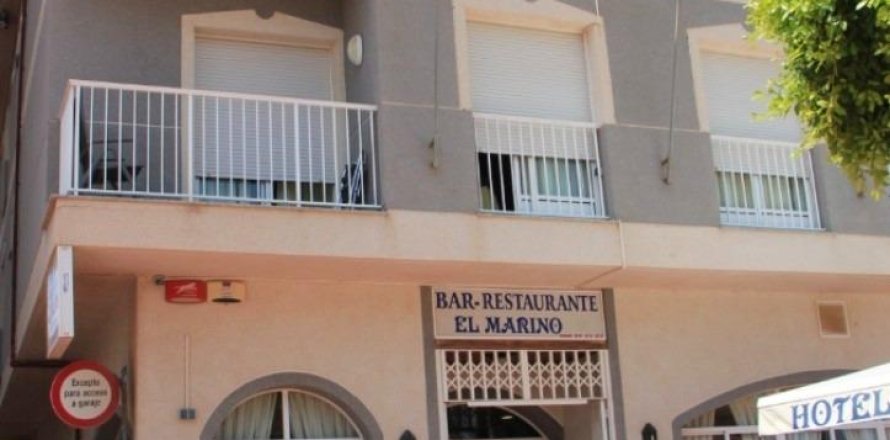 Hotel à Santiago de la Ribera, Murcia, Espagne 16 chambres, 568 m2 No. 165415