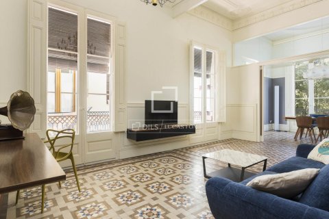 Apartamento en alquiler en Barcelona, España 3 dormitorios, 144 m2 No. 168923 - foto 3
