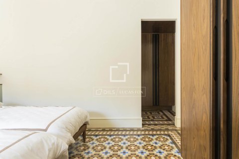 Apartamento en alquiler en Barcelona, España 3 dormitorios, 144 m2 No. 168923 - foto 22