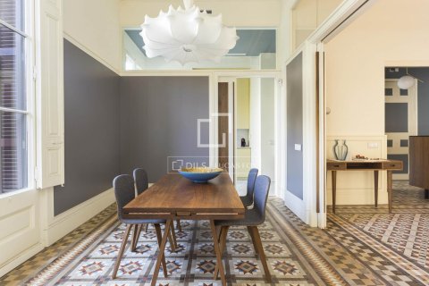 Apartamento en alquiler en Barcelona, España 3 dormitorios, 144 m2 No. 168923 - foto 8