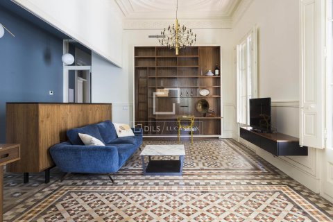 Apartamento en Barcelona, España 3 dormitorios, 144 m2 No. 168923