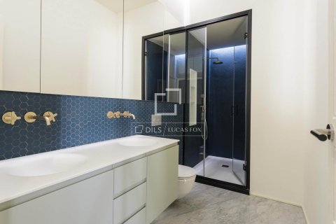 Apartamento en alquiler en Barcelona, España 3 dormitorios, 144 m2 No. 168923 - foto 17