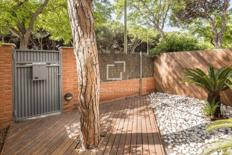 Villa en alquiler en Gavà, Barcelona, España 4 dormitorios, 280 m2 No. 168924 - foto 29