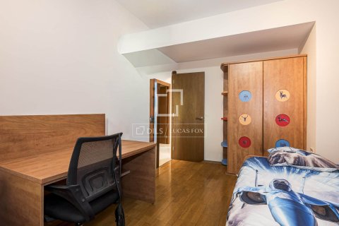 Villa en alquiler en Gavà, Barcelona, España 4 dormitorios, 280 m2 No. 168924 - foto 28