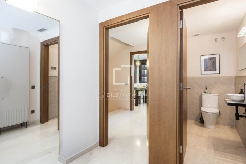 Villa en alquiler en Gavà, Barcelona, España 4 dormitorios, 280 m2 No. 168924 - foto 9