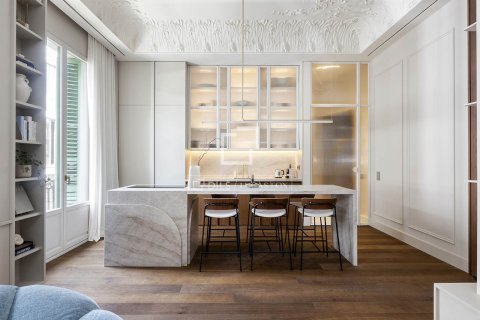 Apartamento en alquiler en Barcelona, España 2 dormitorios, 85 m2 No. 168922 - foto 4