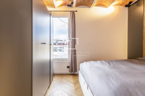Penthauss pārdošanā Barcelona, Spānijā 1 istaba, 52 m2 Nr. 168928 - attēls 18