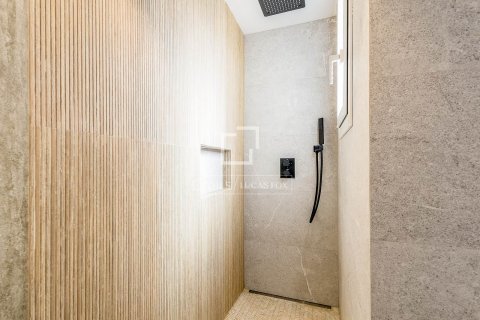 Penthauss pārdošanā Barcelona, Spānijā 1 istaba, 52 m2 Nr. 168928 - attēls 23