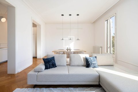 Apartment for rent in Barcelona, Spain 3 bedrooms, 170 sq.m. No. 168925 - photo 4