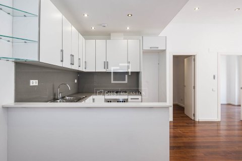 Apartament w Sant Cugat Del Valles, Barcelona, Hiszpania 3 sypialnie, 84 mkw. nr 168927 – zdjęcie 3