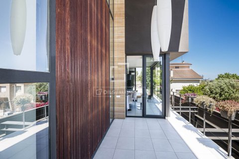 Villa för uthyrning i Castelldefels, Barcelona, Spanien 3 sovrum, 291 kvm. Nr. 168926 - foto 8