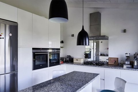 Villa à vendre à Mallorca, Espagne, 5 chambres, 300 m2 No. 148078 - photo 24