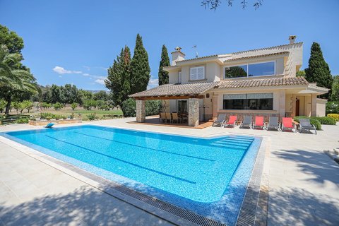 Villa for sale in Mallorca, Spain 4 bedrooms, 536 sq.m. No. 148079 - photo 2
