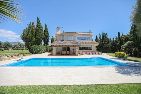 Villa for sale in Mallorca, Spain 4 bedrooms, 536 sq.m. No. 148079 - photo 5