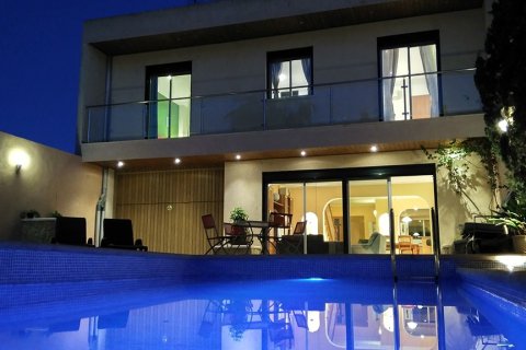 Villa a Vilafranca De Bonany, Mallorca, Spagna 5 camere da letto, 262 mq. N° 148082