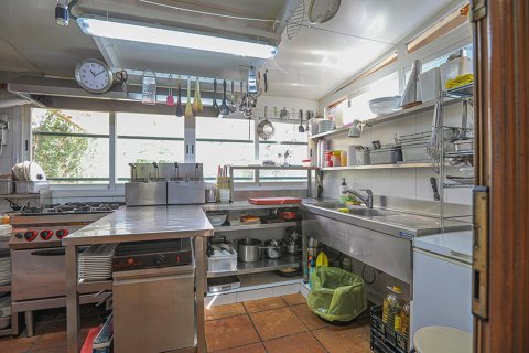 Продажа коммерческой недвижимости в Порт Адриано, Майорка, Испания 3 спальни, 360м2 №148081 - фото 10