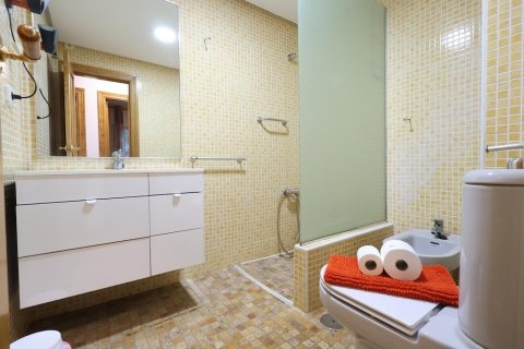 Bungalow for sale in Alicante, Spain 2 bedrooms, 81 sq.m. No. 148638 - photo 8