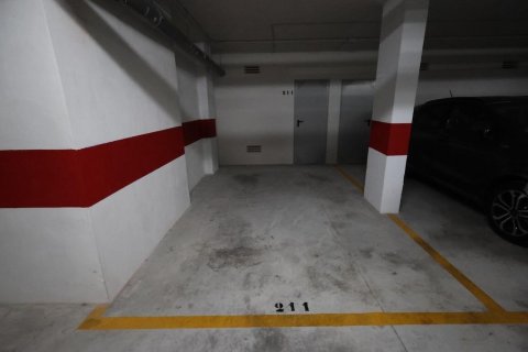 Apartment for sale in Alicante, Spain 2 bedrooms, 81 sq.m. No. 148639 - photo 25