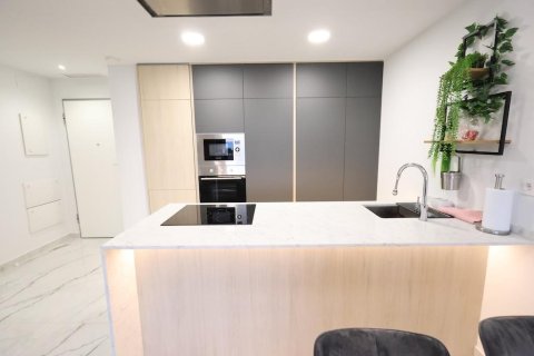 Apartment for sale in Alicante, Spain 2 bedrooms, 81 sq.m. No. 148639 - photo 13
