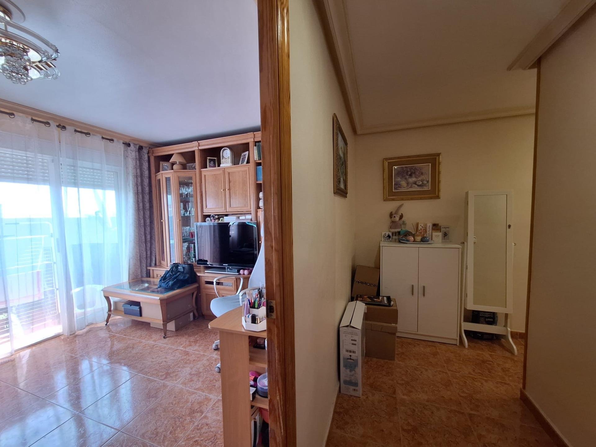 Appartamento a Alicante, Spagna 1 camera da letto, 81 mq. N° 183006