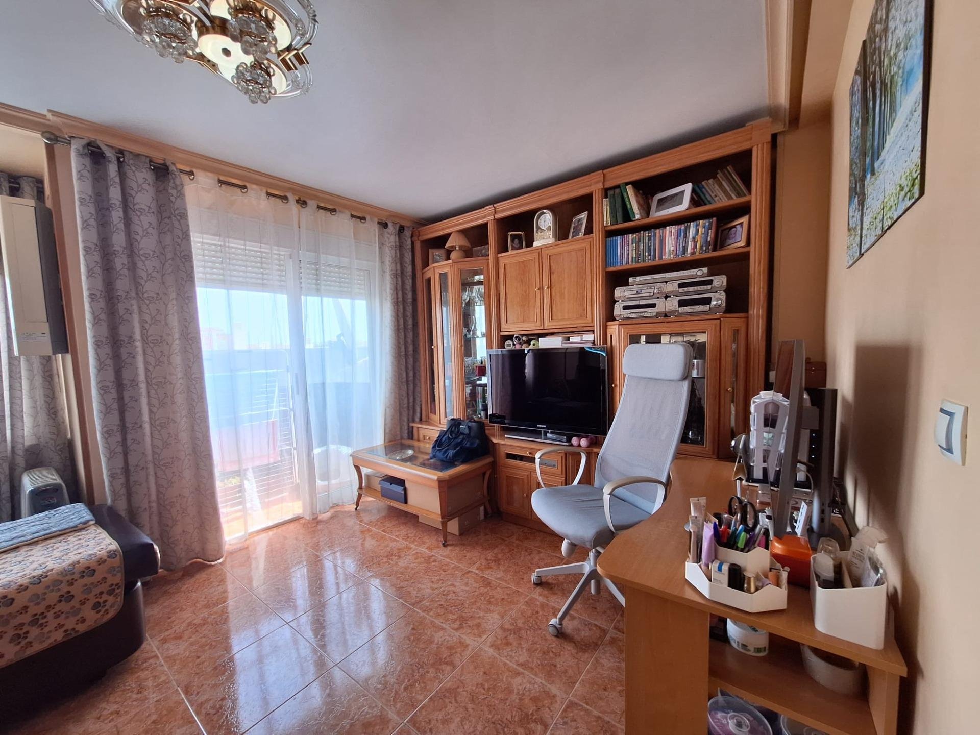 Appartamento a Alicante, Spagna 1 camera da letto, 81 mq. N° 183006