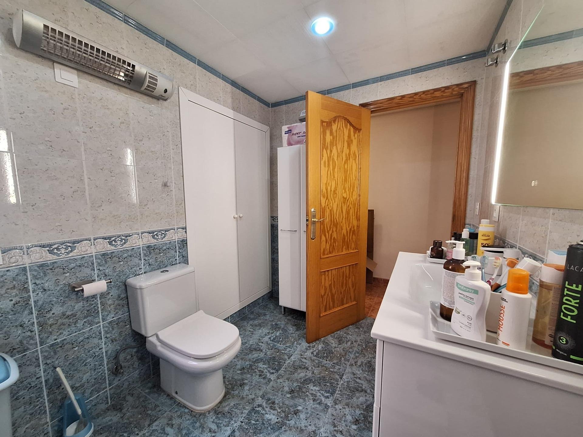 Appartamento a Alicante, Spagna 1 camera da letto, 81 mq. N° 183006