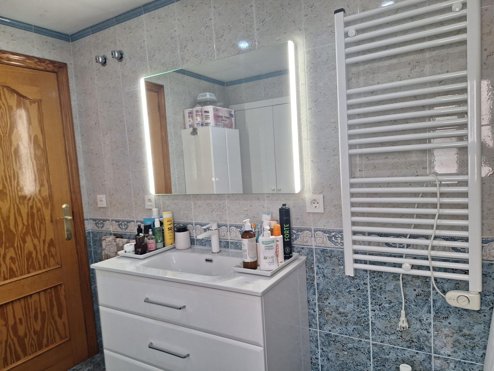 Appartamento a Alicante, Spagna 1 camera da letto, 81 mq. N° 183006