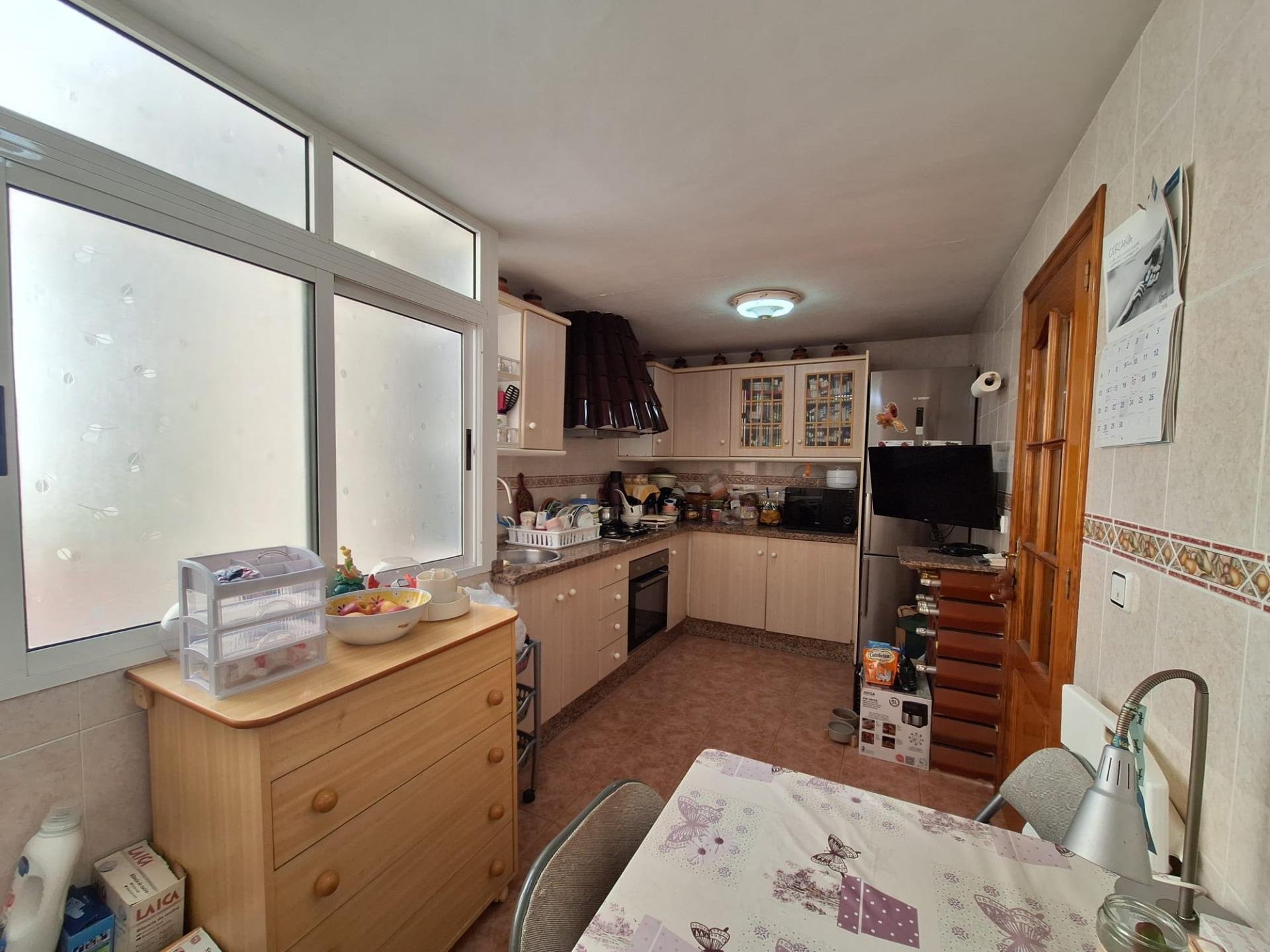 Appartamento a Alicante, Spagna 1 camera da letto, 81 mq. N° 183006