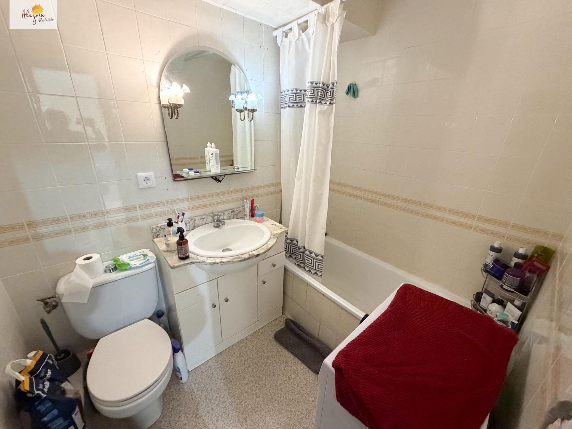 Apartment in Massanassa, Valencia, Spain 1 bedroom, 70 sq.m. No. 183007