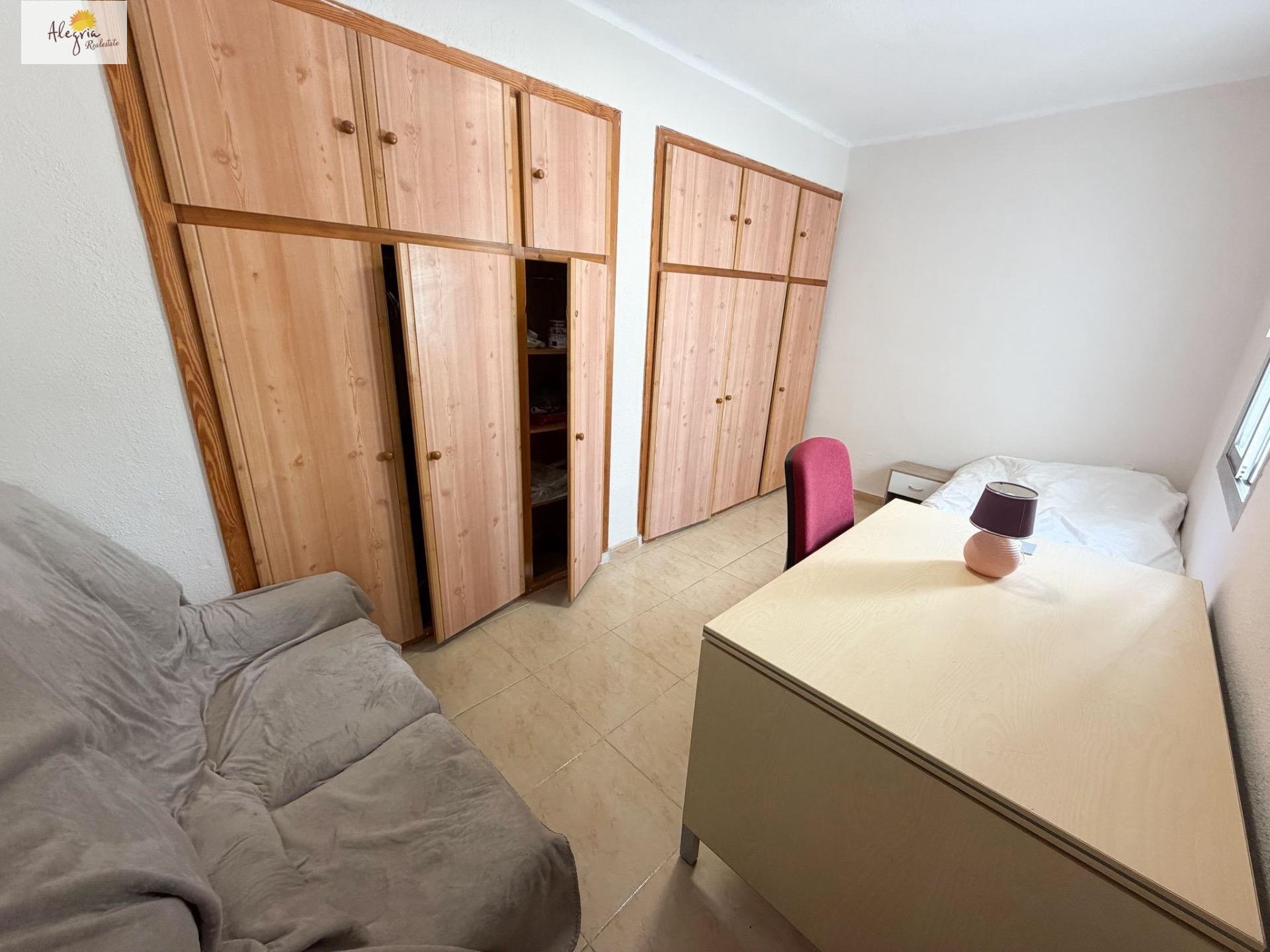 Apartment in Massanassa, Valencia, Spain 1 bedroom, 70 sq.m. No. 183007