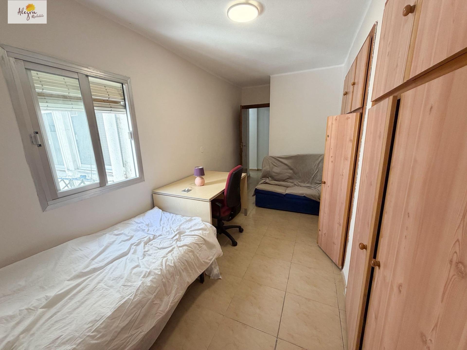 Apartment in Massanassa, Valencia, Spain 1 bedroom, 70 sq.m. No. 183007