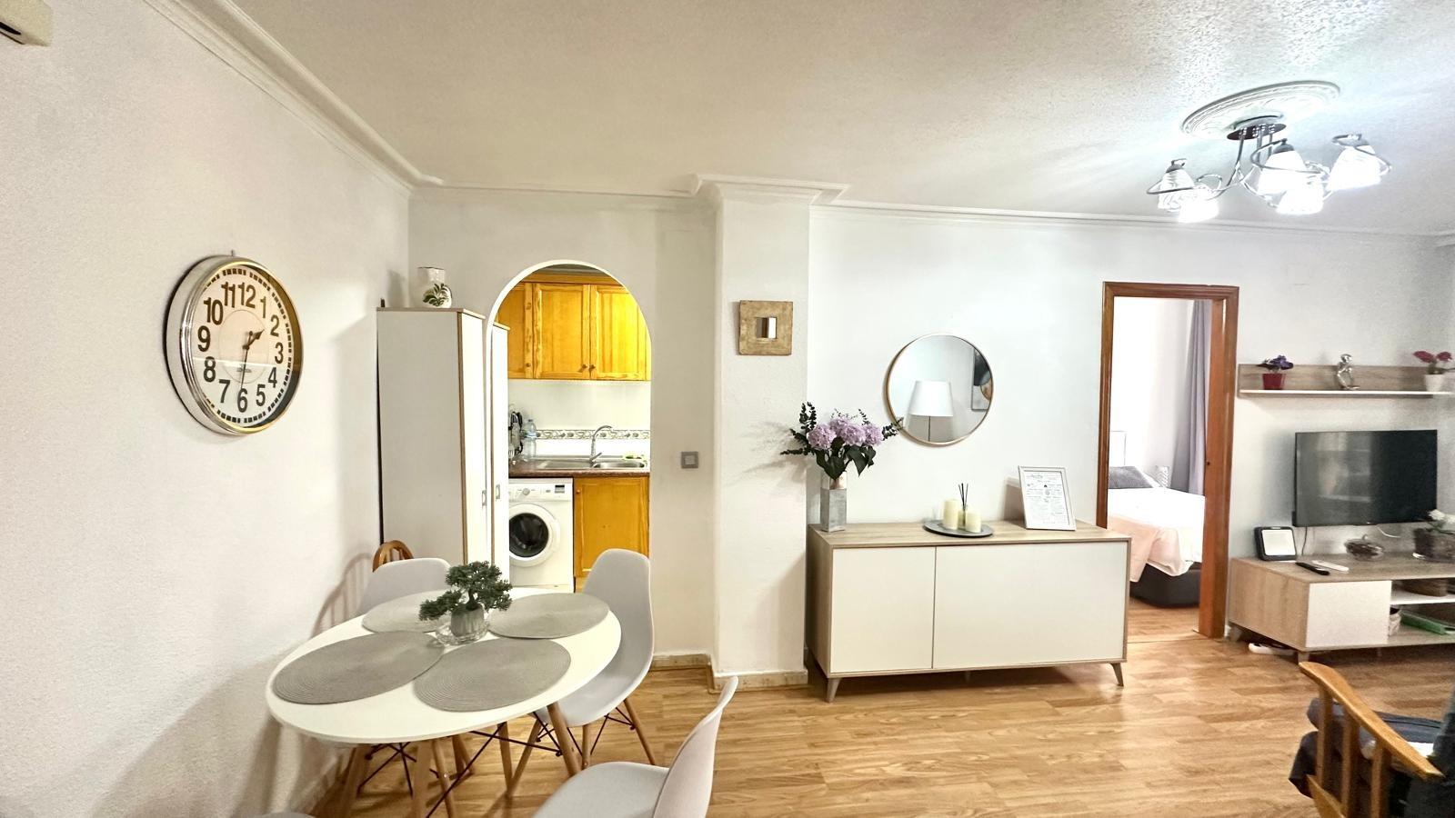 Dzīvoklis Torrevieja, Alicante, Spānijā 58 m2 Nr. 183005